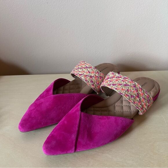 Birdies the swan in Fuchsia Cuff size 10 - Picture 2 of 5